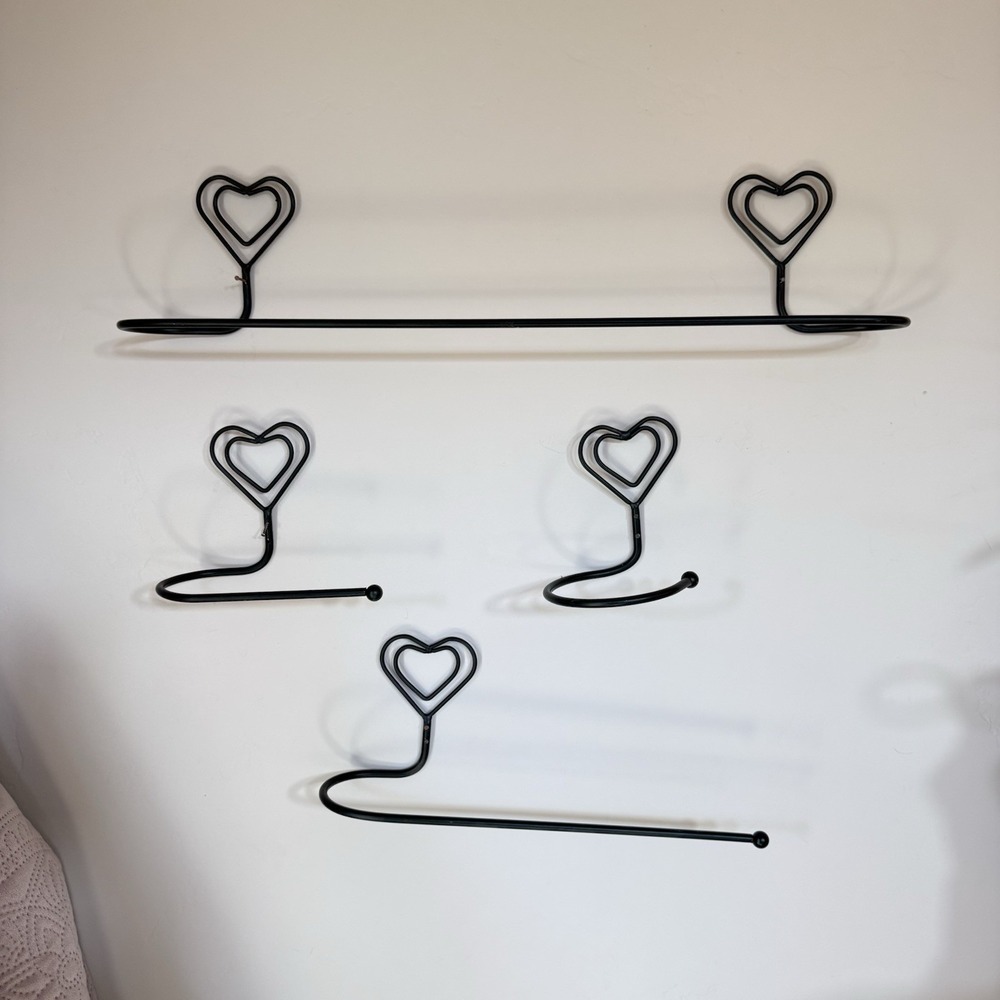Vintage Towel Bar Hand Towel Rack Metal Hearts Wall Hang Mounted Set‎ Of 4